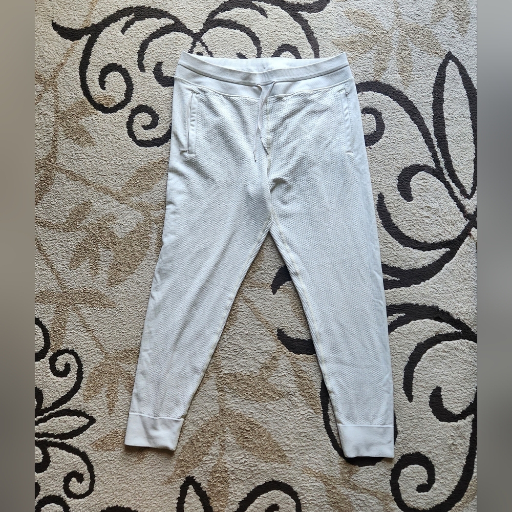 Lululemon Athletica Cream Textured Pants - Picture 12 of 13